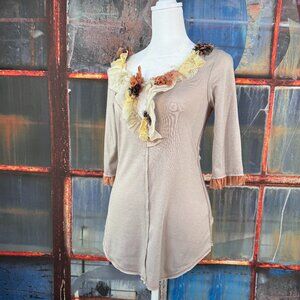 BKE Boutique Boho Ruffle Applique Tunic Top Vintage Inspired Size Small